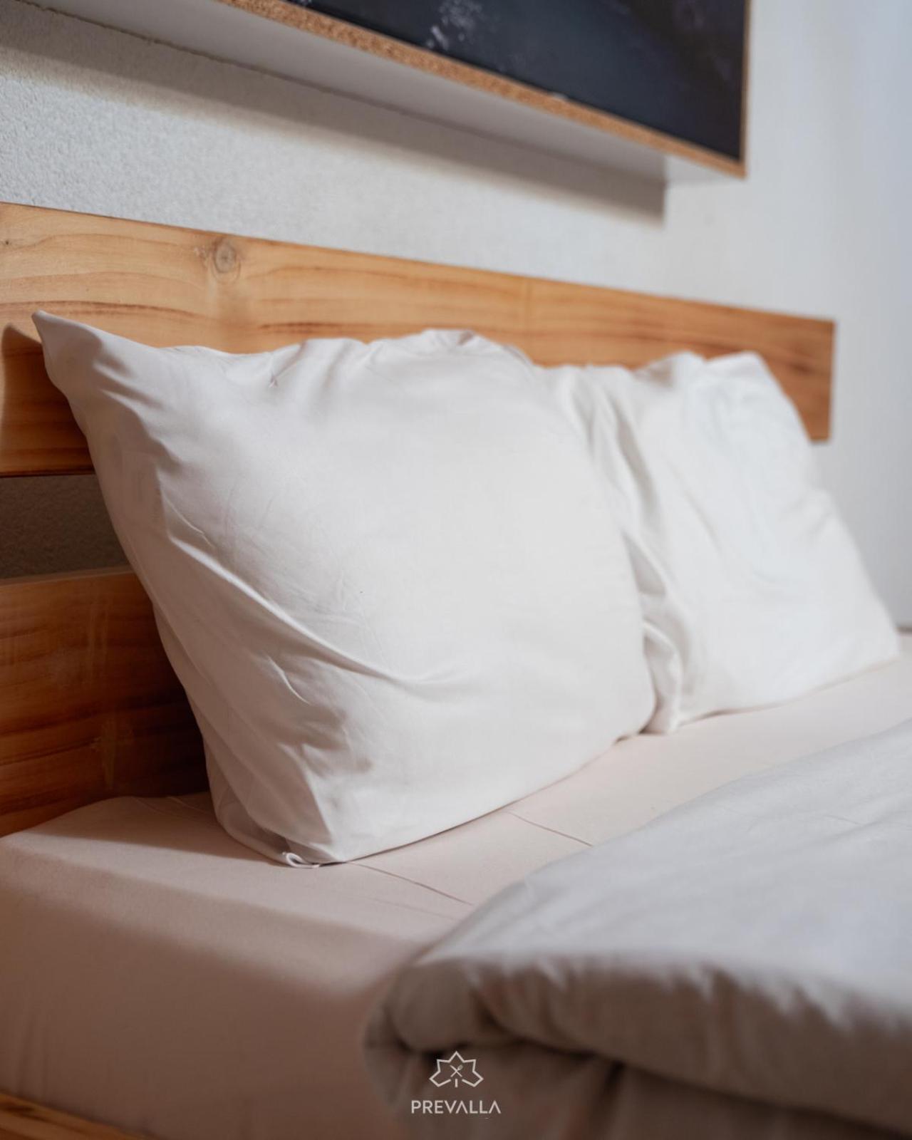 Hotel Prevalla Призрен Экстерьер фото