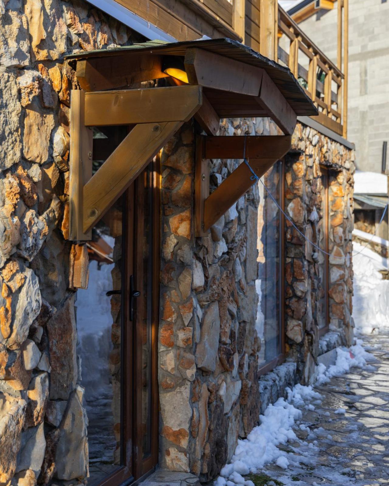 Hotel Prevalla Призрен Экстерьер фото